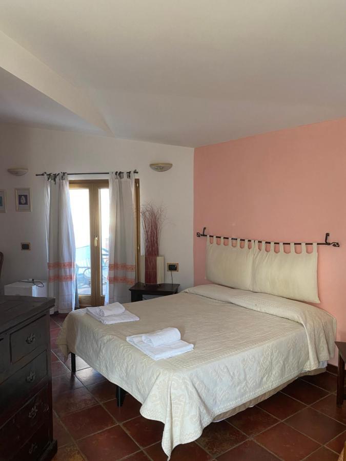 Locanda Tipica Sa Corte Oliena